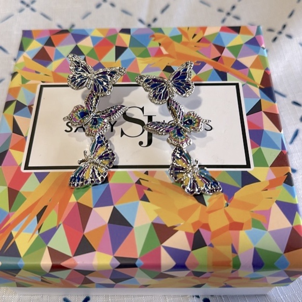 Sassy Jones Essence Ear Jacket earrings-Morroco